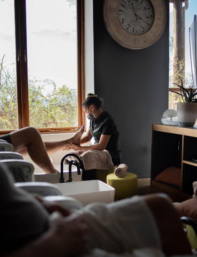 Kuzuko Lodge อัดโด ภายนอก รูปภาพ